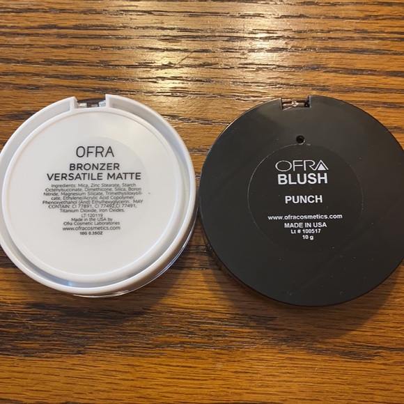 OFRA bundle - Picture 3 of 3